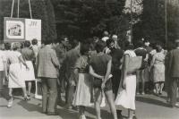 Lysá nad Labem, Divadlo AHA! poprvé na Jiráskově Hronově, 1985